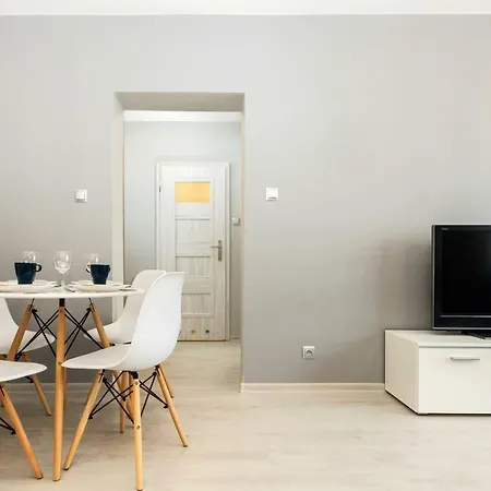 Apartament Swietojanska Przy Nabrzezu By Renters Gdynia