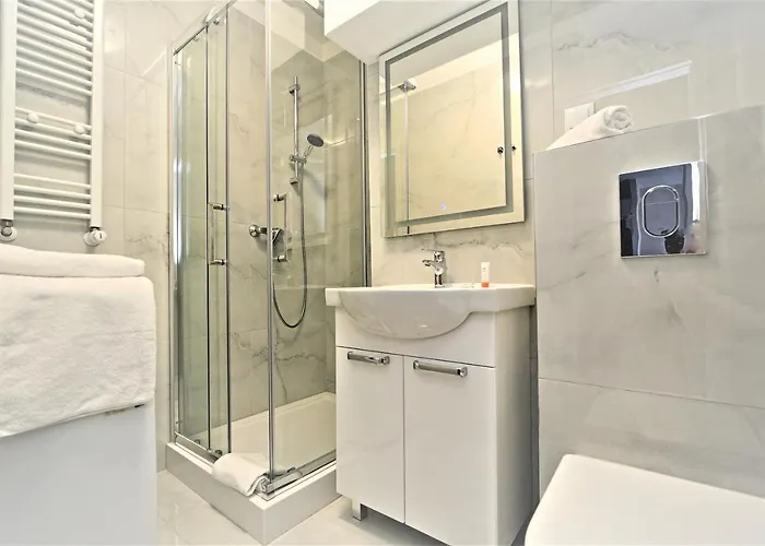 Apartament Swietojanska Przy Nabrzezu By Renters *